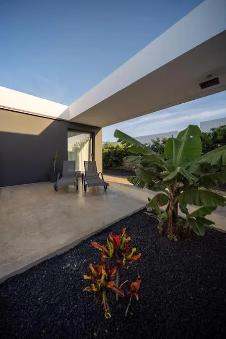 Lajares Ten Vulcans Villa