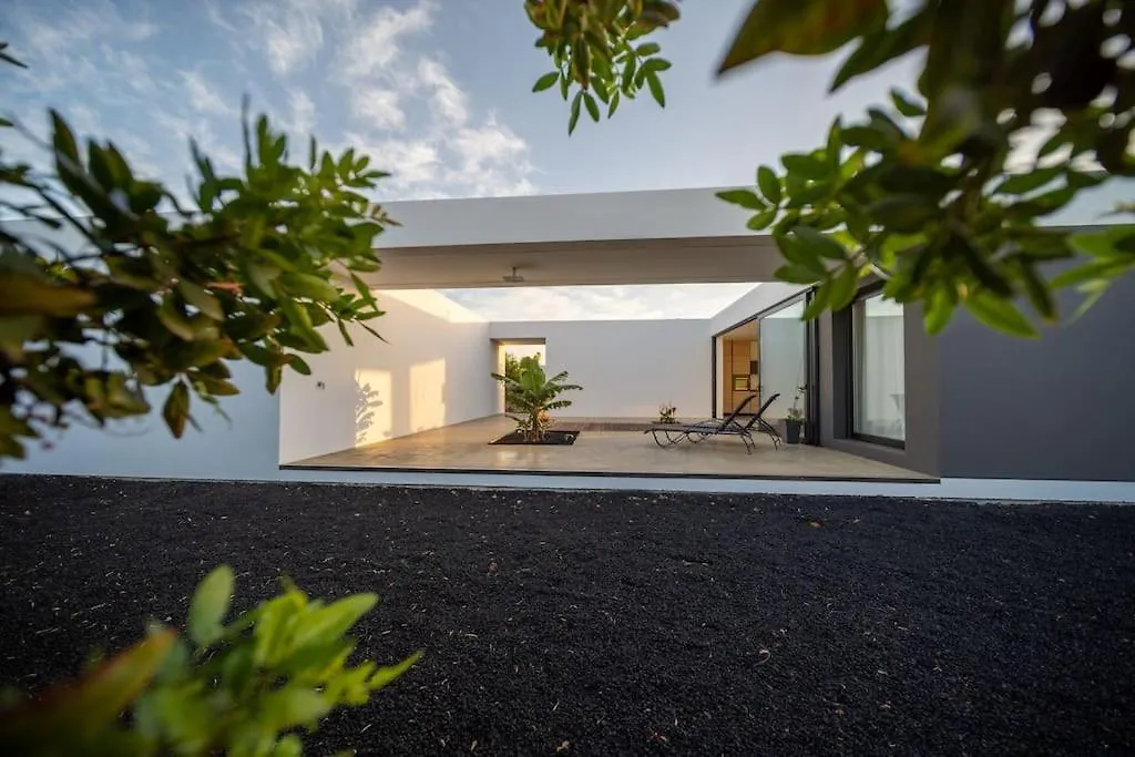 Lajares Ten Vulcans Villa